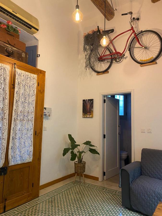 Ta Serafina With Loft * Għajnsielem